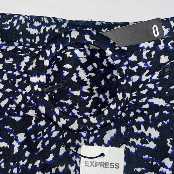 Express Navy Blue, Black, and White Paper bag shorts - Picture 6 of 7